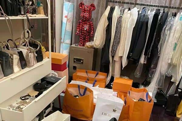 镇江市扬中回收一线品牌衣服